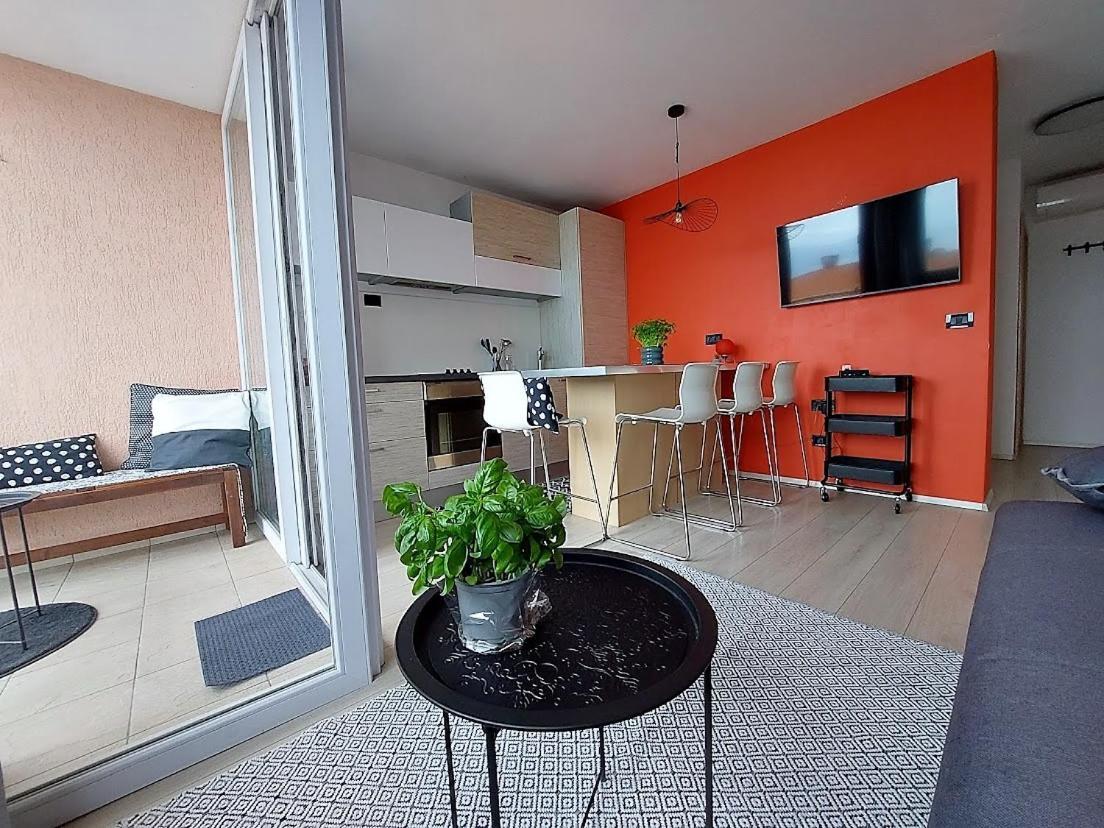 Urban Nest, Sunny Apartment 4 Stars Rijeka Eksteriør bilde